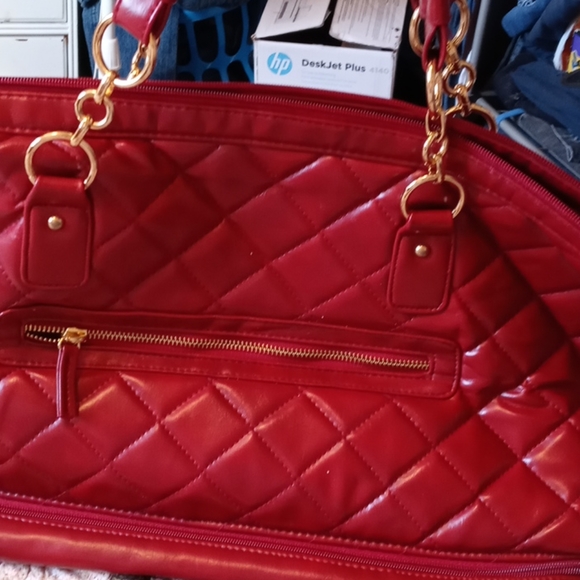 Very Red & gold over night bag with bottom cubby - Picture 2 of 4